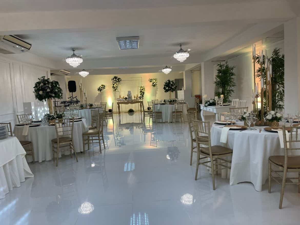 Montaje elegante de Nicol Fiestas